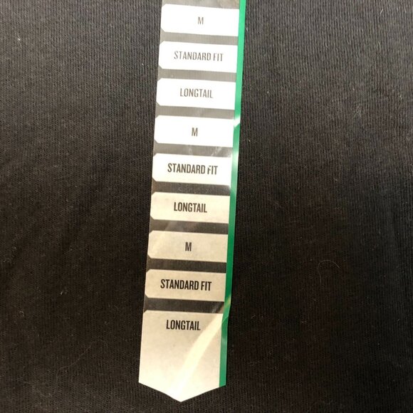 Duluth Men's T-Shirt Size M Black Longtail T Standard Fit Short Sleeve - Picture 3 of 9